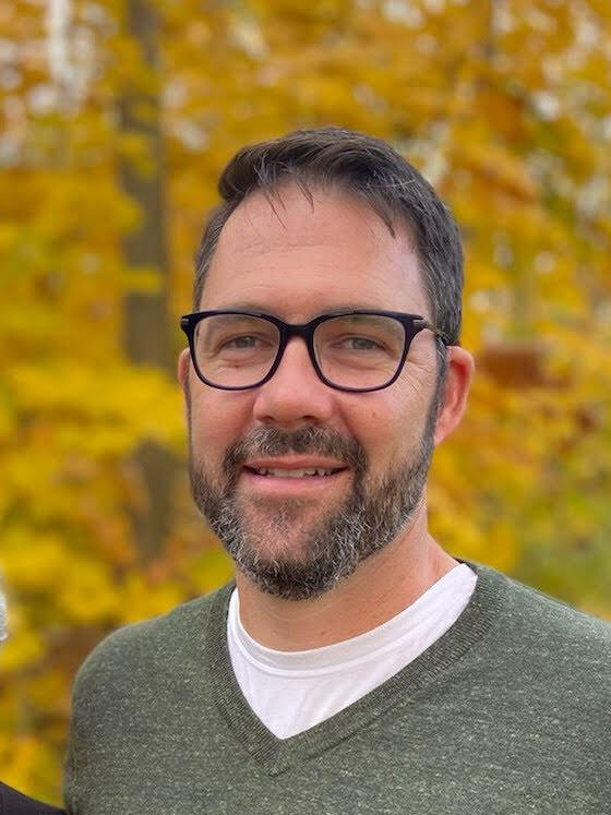 Dave Headshot